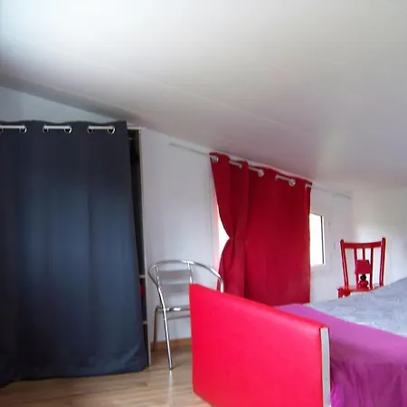 Holiday home Du Devez Des Bruyeres