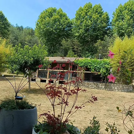 Du Devez Des Bruyeres Prades