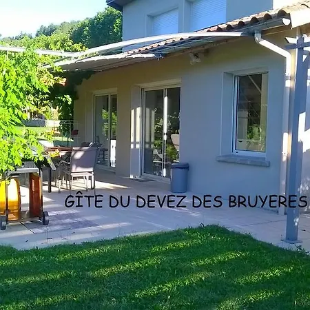 Du Devez Des Bruyéres *
